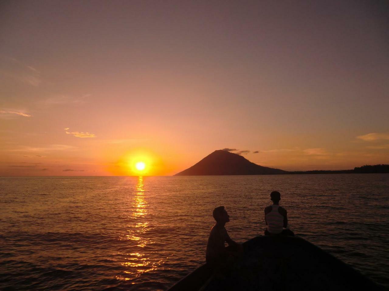 Bunaken Sea Garden Resort Exterior foto
